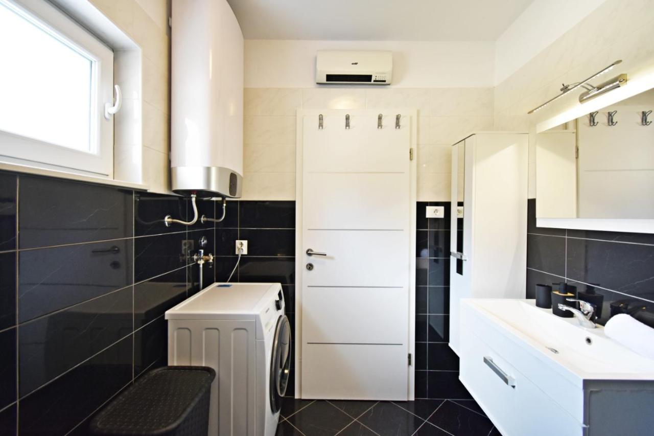 Apartman Lukas Rabac Exterior foto